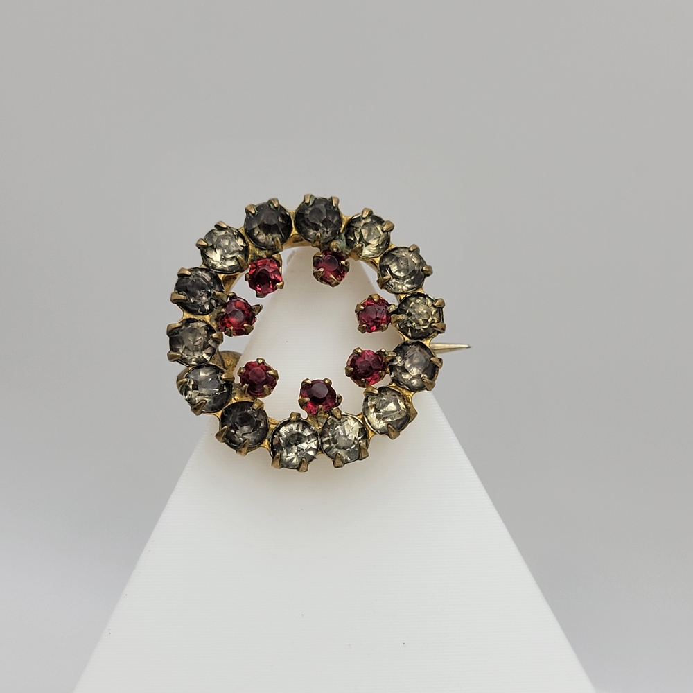 Antique Vintage Gold and Red Rhinestones Paste Wreath Brooch